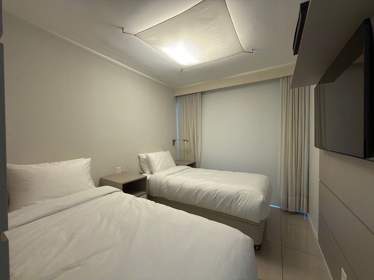 Ipanema | 2BR Suites, Ocean View, 1min to Beach