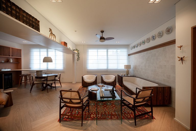 Copacabana | 5 Suites, Oceanfront, Renovated