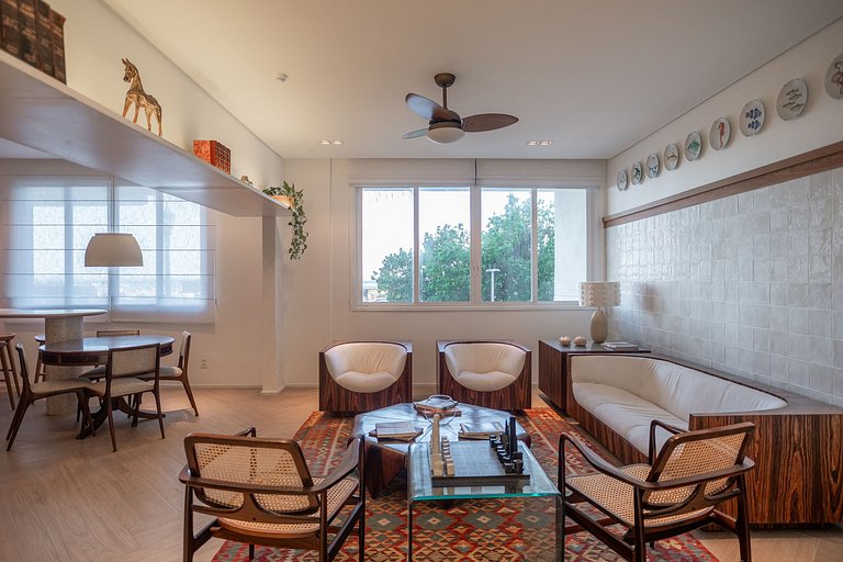 Copacabana | 5 Suites, Oceanfront, Renovated