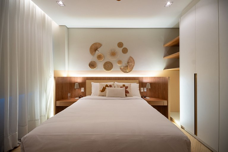 Copacabana | 5 Suites, Oceanfront, Renovated