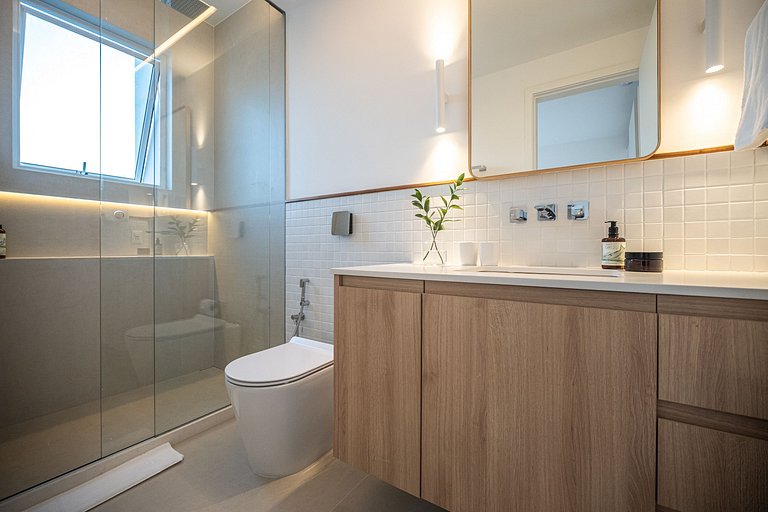 Ipanema | Penthouse w/ Pool by the Beach