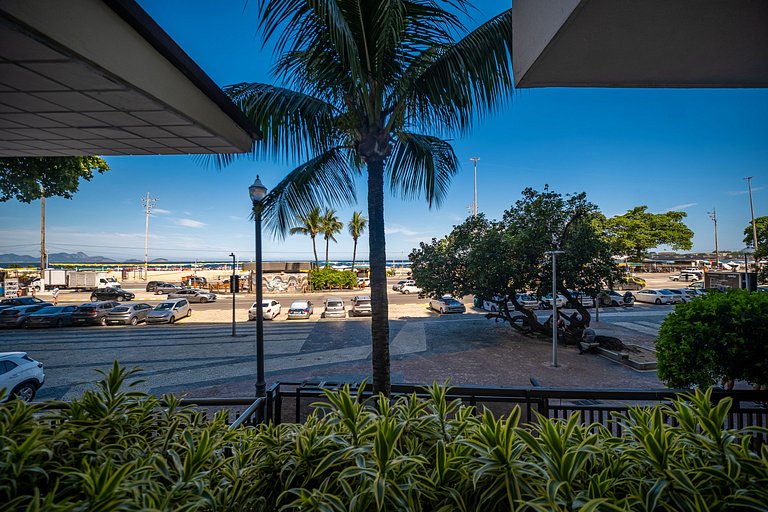 Copacabana | 5 Suites, Oceanfront, Renovated