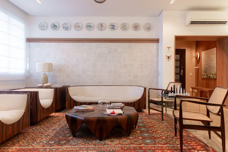 Av. Atlântica | 5 Suites, Ocean View, Renovated