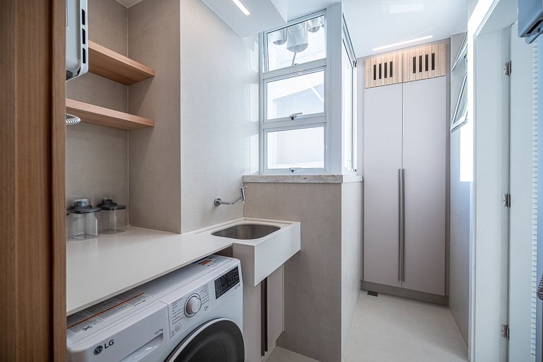 Ipanema | Penthouse w/ Pool by the Beach