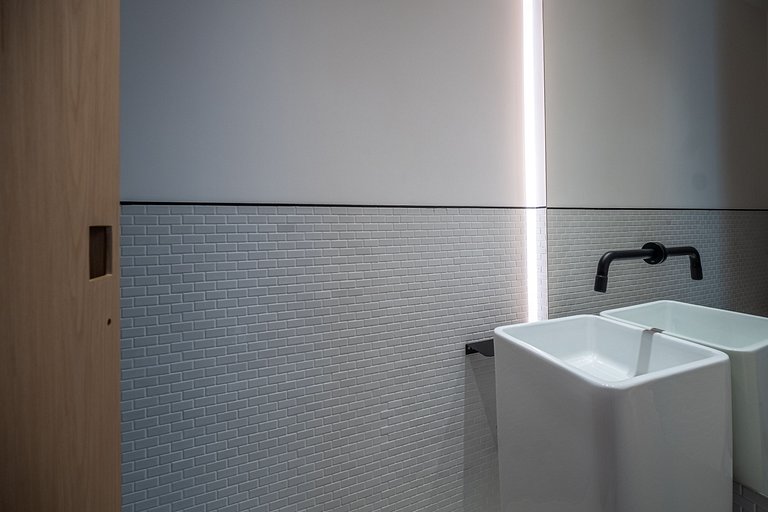 Ipanema | Penthouse w/ Pool by the Beach