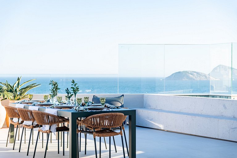 Ipanema | Penthouse w/ Pool by the Beach