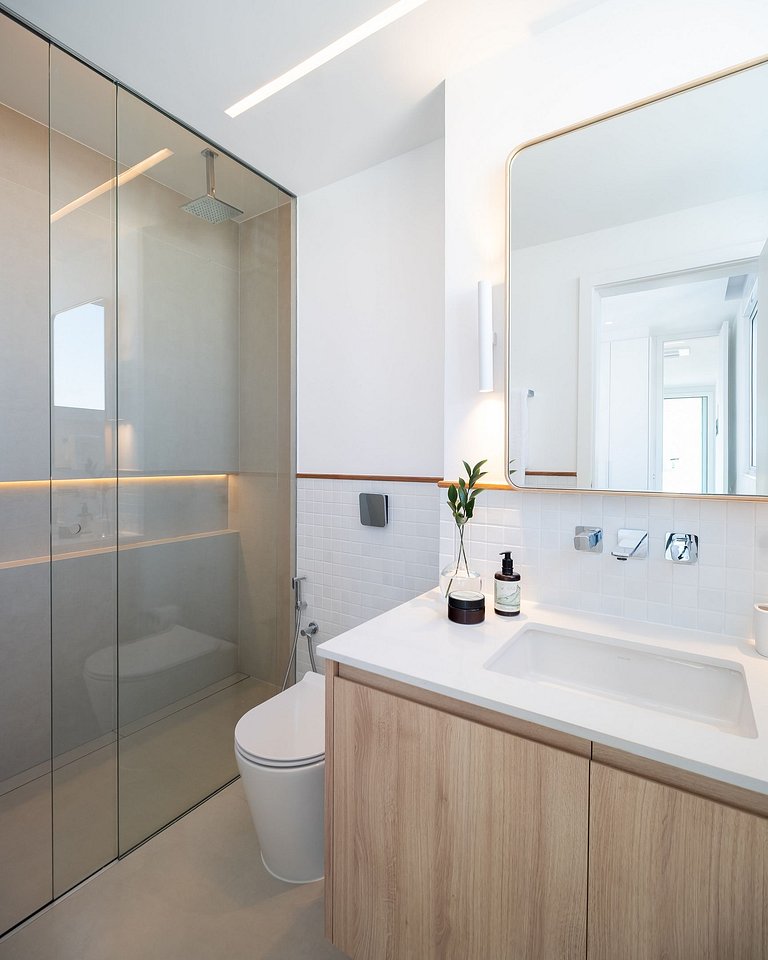 Ipanema | Penthouse w/ Pool by the Beach