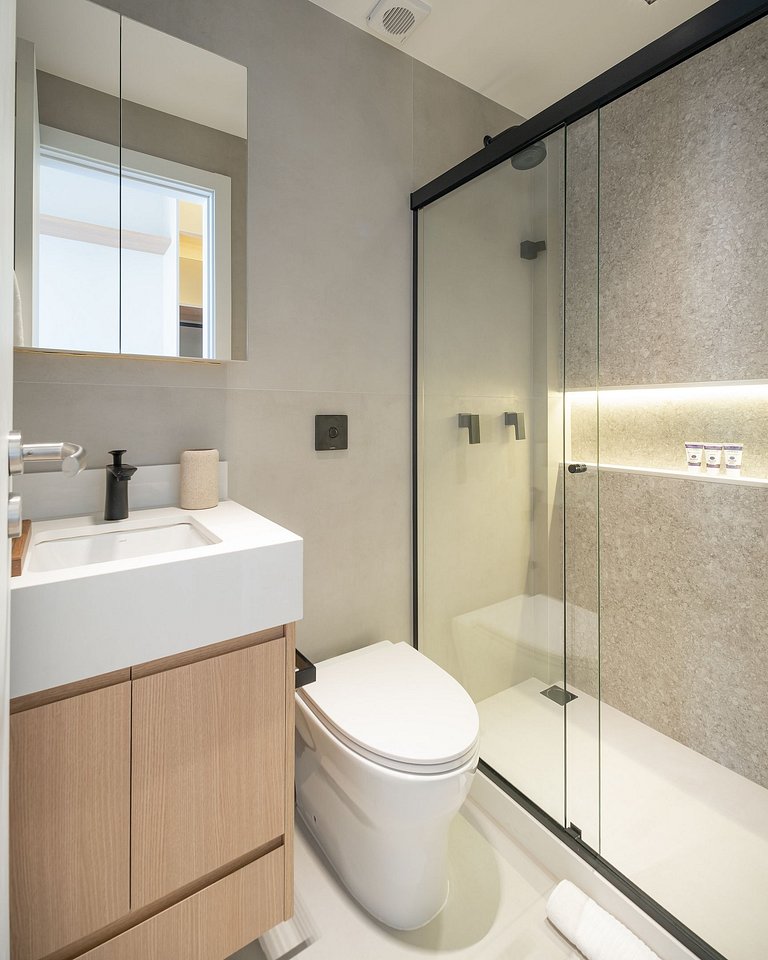 Ipanema | Quarto e sala perto da Praia