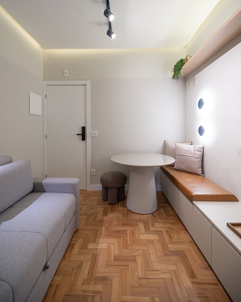 Ipanema | One-Bedroom Apartment Near the Beach