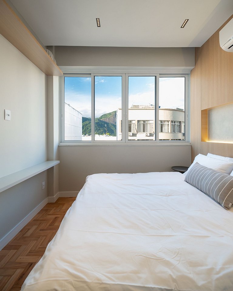 Ipanema | Quarto e sala perto da Praia