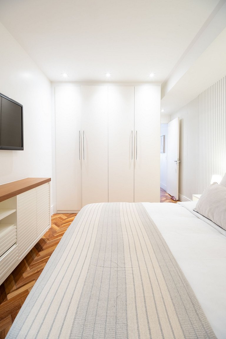 Impeccable apartment in a great location in Leblon