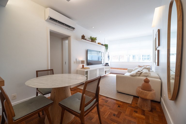 Impeccable apartment in a great location in Leblon