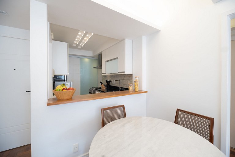 Impeccable apartment in a great location in Leblon