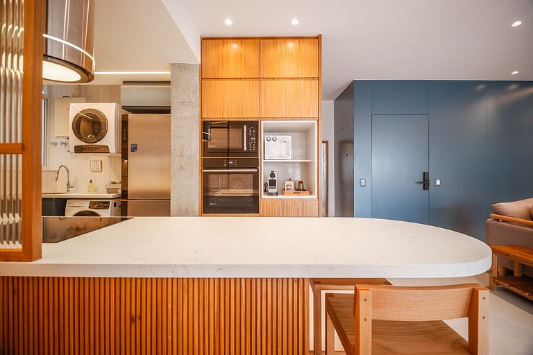 Leblon | Renovated | 3 Bedrooms | 6 Minutes from the Beach
