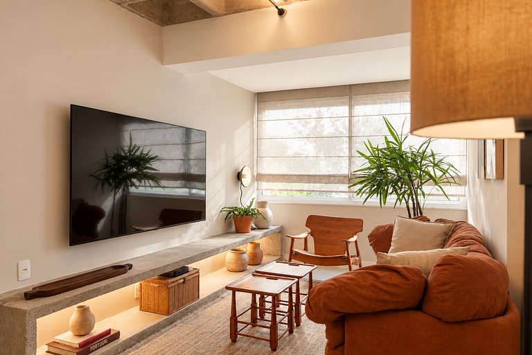 Leblon | 3 bdr, renovated 105m², 200m to beach