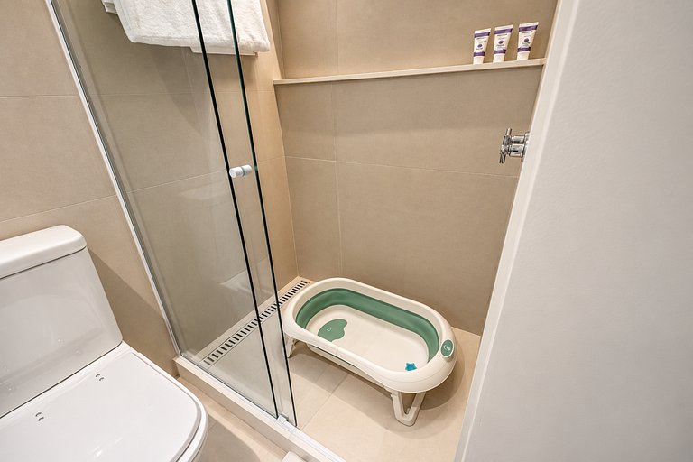 Leblon | 3 bdr, renovated 105m², 200m to beach